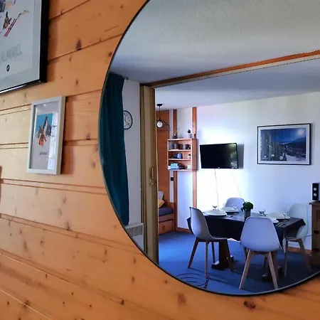 Cachette - Studio Pour 4 Personnes 74 *